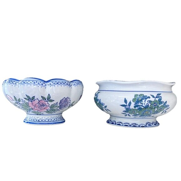 AAA Imports Decoware Fine Pottery Footed Floral Planter Scalloped Edge Set of 2 - Picture 1 of 12
